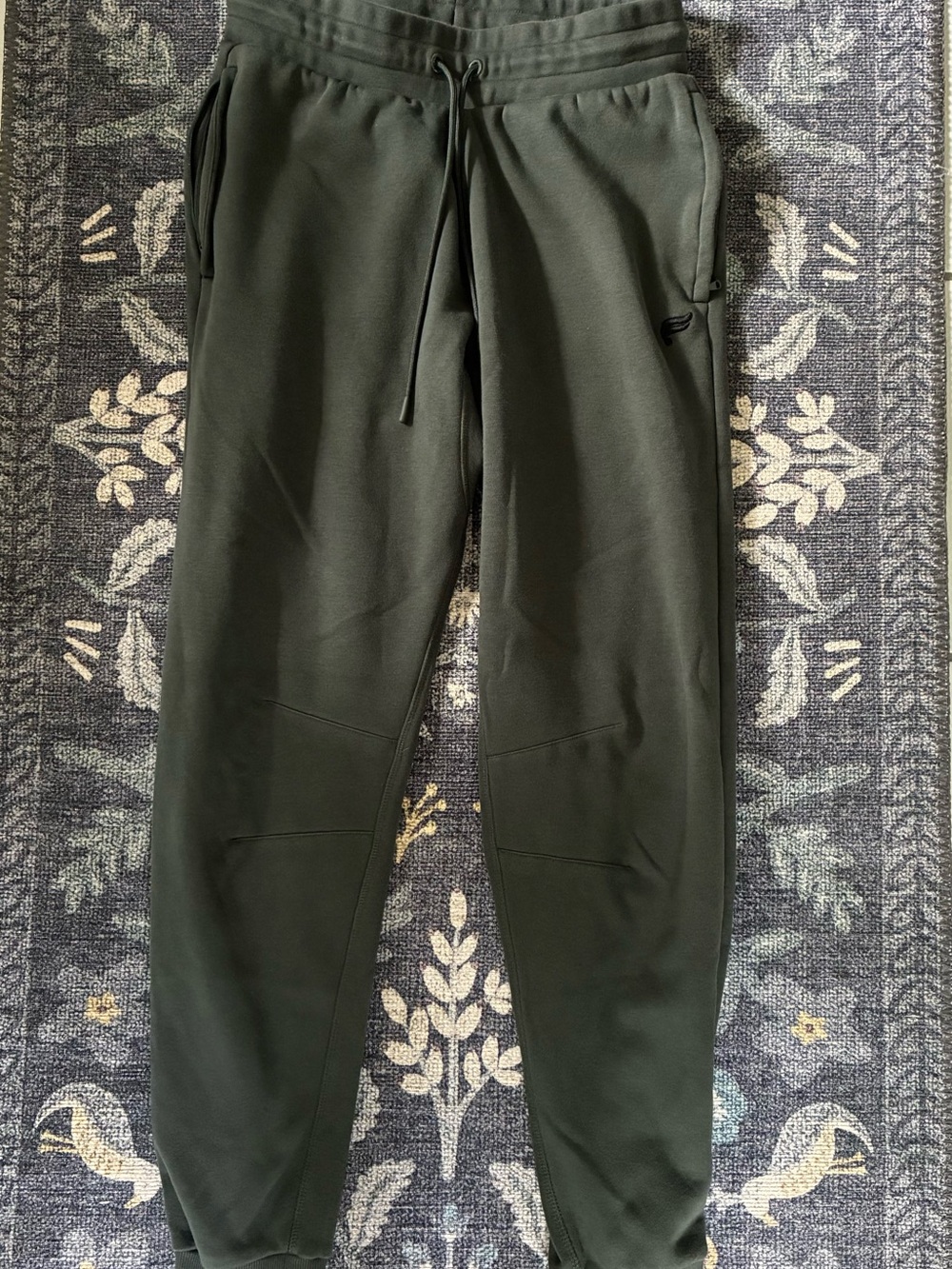 Fabletics Men's Dark Olive Green Jogger Sweatpants